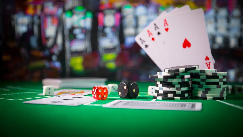 How to play poker
